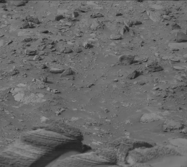 Sol 4327: Mast Camera (Mastcam)