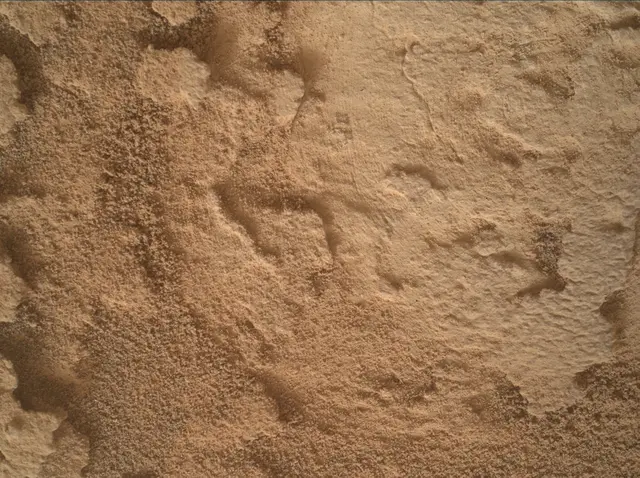 Sol 4327: Mars Hand Lens Imager (MAHLI)