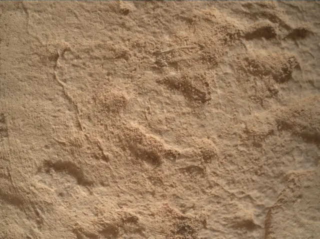 Sol 4327: Mars Hand Lens Imager (MAHLI)
