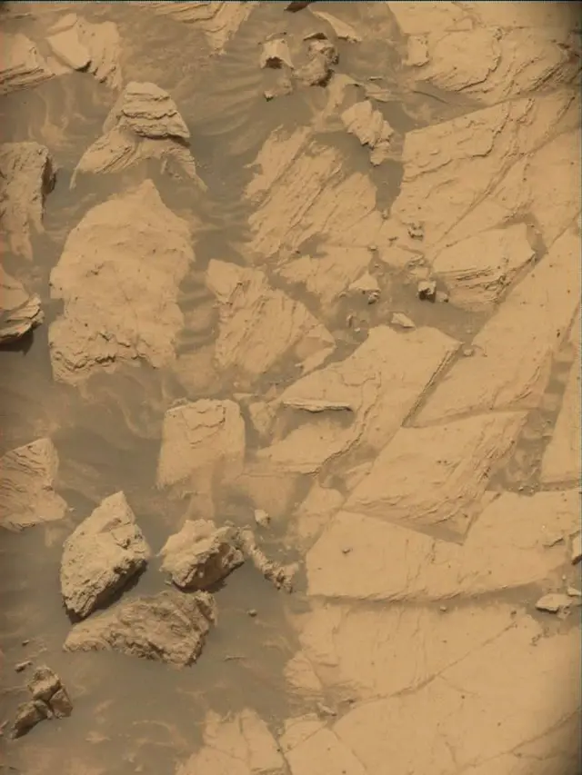 Sol 4328: Mast Camera (Mastcam)