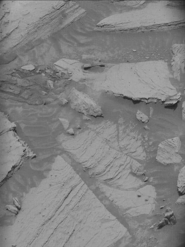 Sol 4328: Mast Camera (Mastcam)