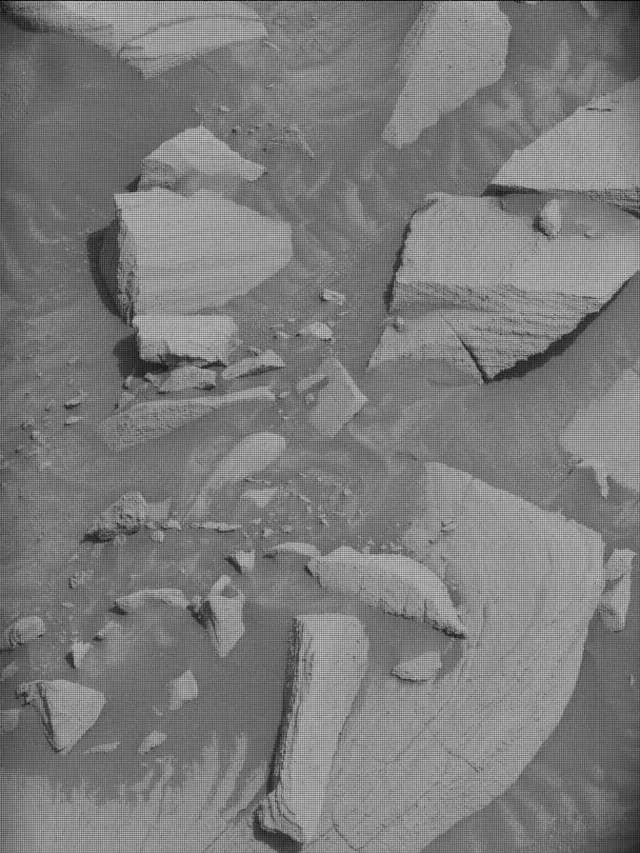 Sol 4329: Mast Camera (Mastcam)