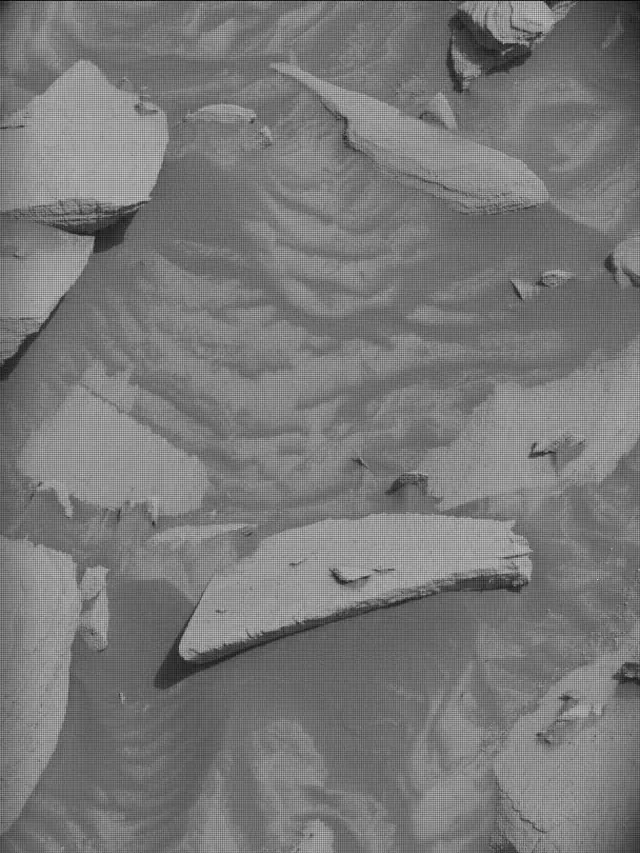 Sol 4329: Mast Camera (Mastcam)