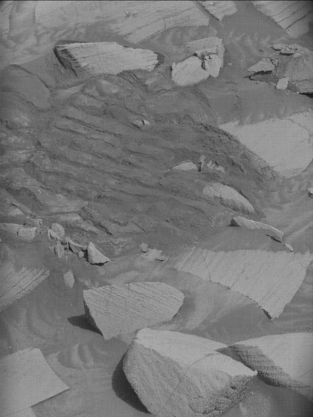Sol 4329: Mast Camera (Mastcam)