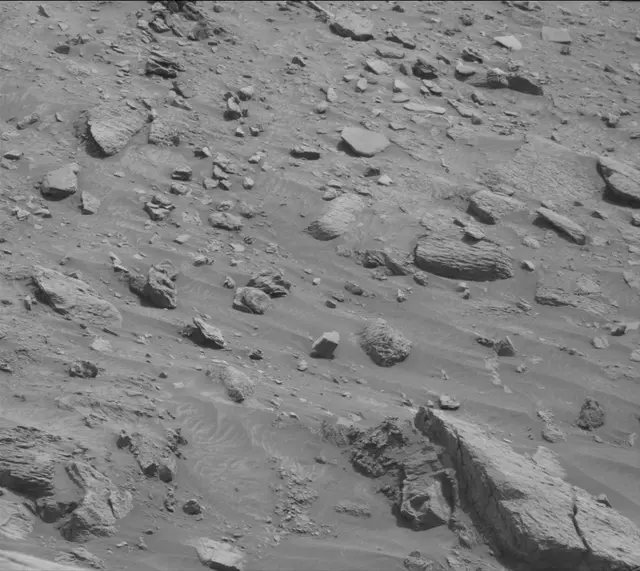 Sol 4329: Mast Camera (Mastcam)