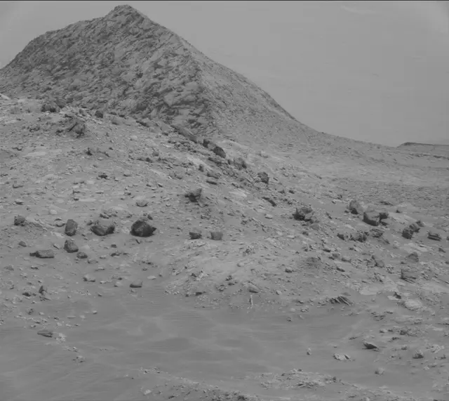 Sol 4331: Mast Camera (Mastcam)