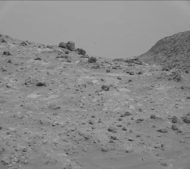 Sol 4331: Mast Camera (Mastcam)