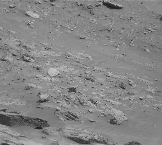 Sol 4331: Mast Camera (Mastcam)