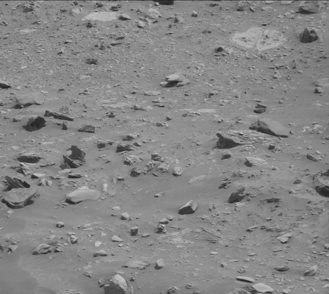 Sol 4331: Mast Camera (Mastcam)