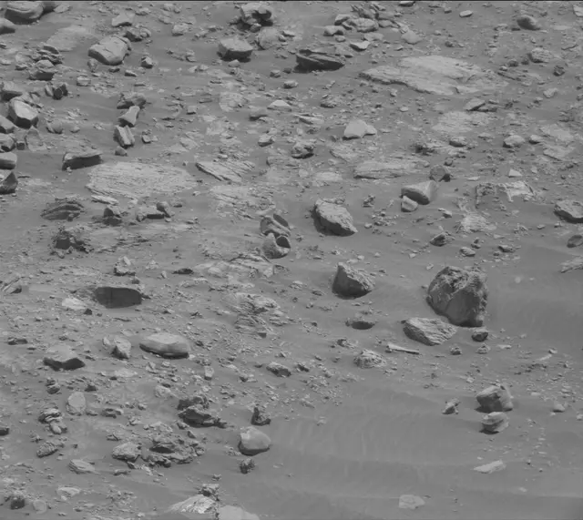 Sol 4331: Mast Camera (Mastcam)