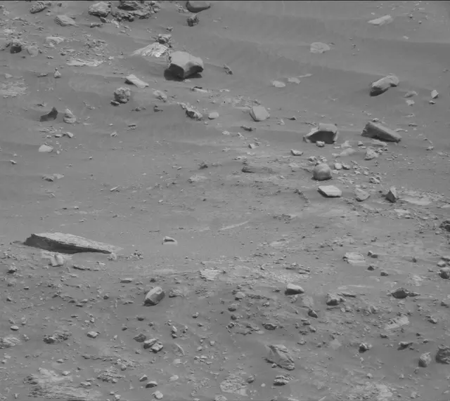 Sol 4331: Mast Camera (Mastcam)
