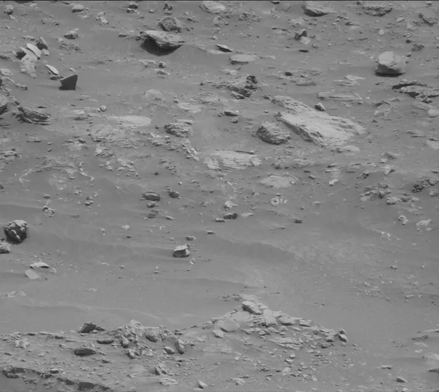 Sol 4331: Mast Camera (Mastcam)