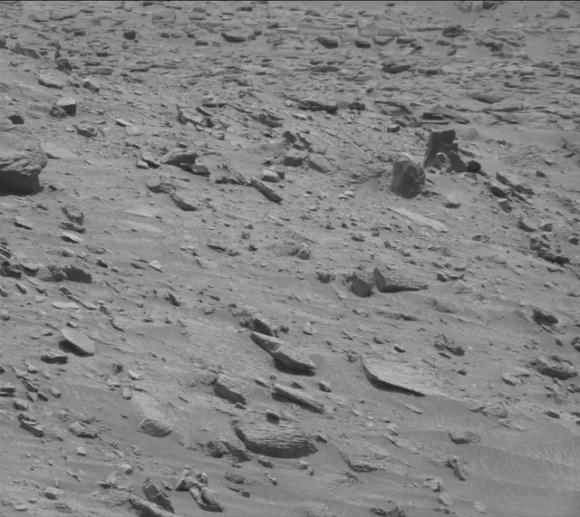 Sol 4331: Mast Camera (Mastcam)