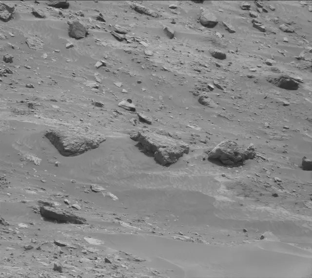 Sol 4331: Mast Camera (Mastcam)