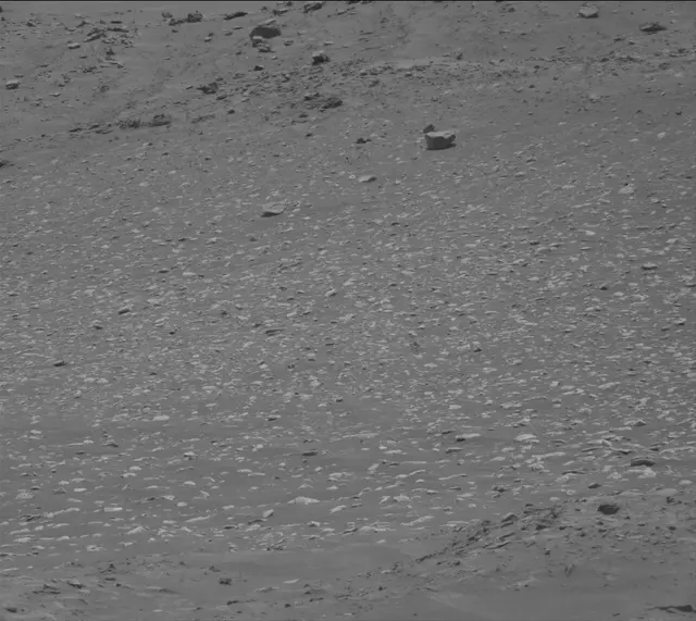 Sol 4331: Mast Camera (Mastcam)