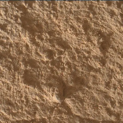 Sol 4331: Mars Hand Lens Imager (MAHLI)