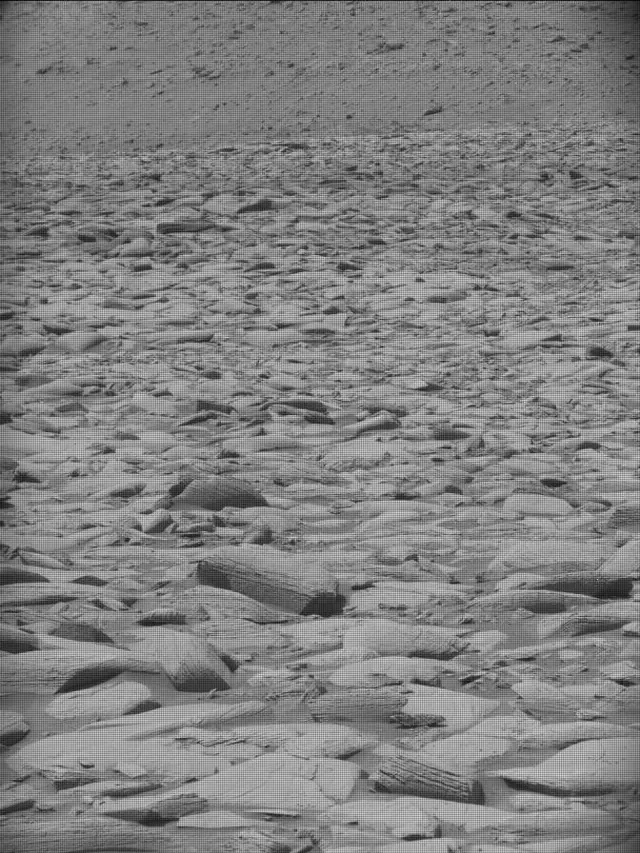 Sol 4332: Mast Camera (Mastcam)