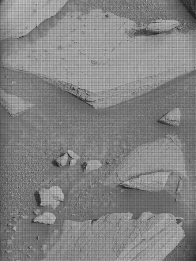 Sol 4332: Mast Camera (Mastcam)