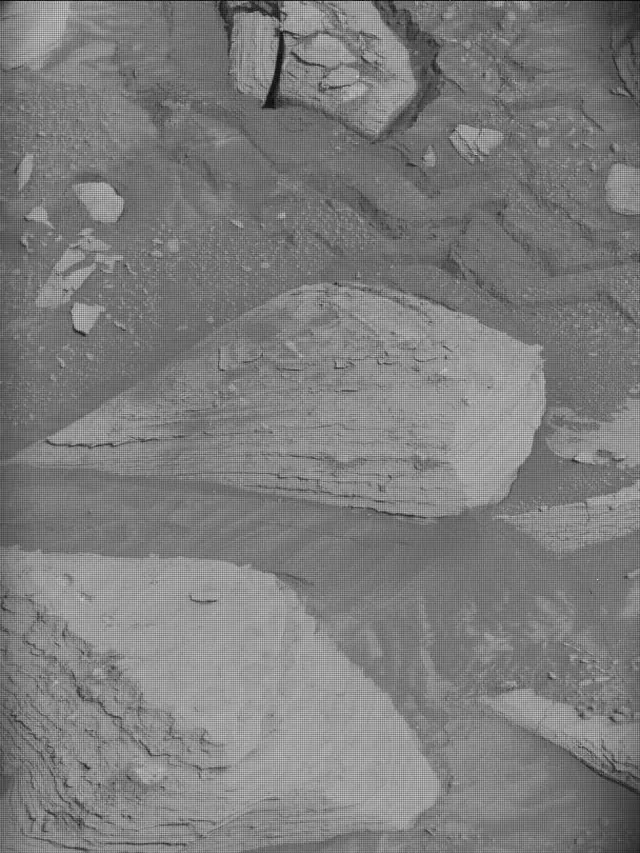 Sol 4332: Mast Camera (Mastcam)