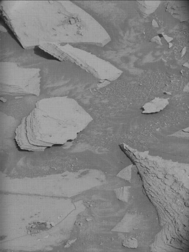 Sol 4332: Mast Camera (Mastcam)