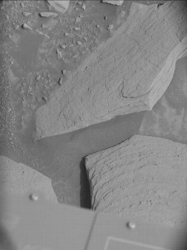 Sol 4332: Mast Camera (Mastcam)