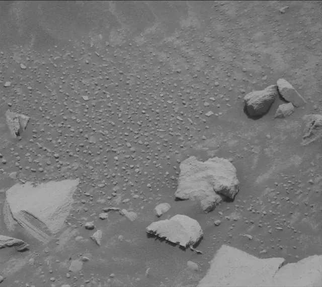 Sol 4334: Mast Camera (Mastcam)