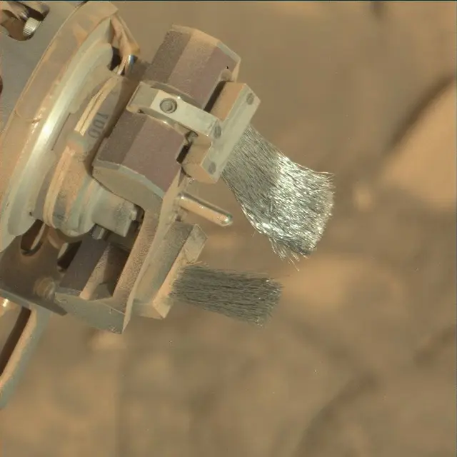 Sol 4338: Mast Camera (Mastcam)