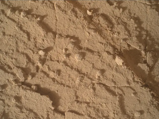 Sol 4338: Mars Hand Lens Imager (MAHLI)