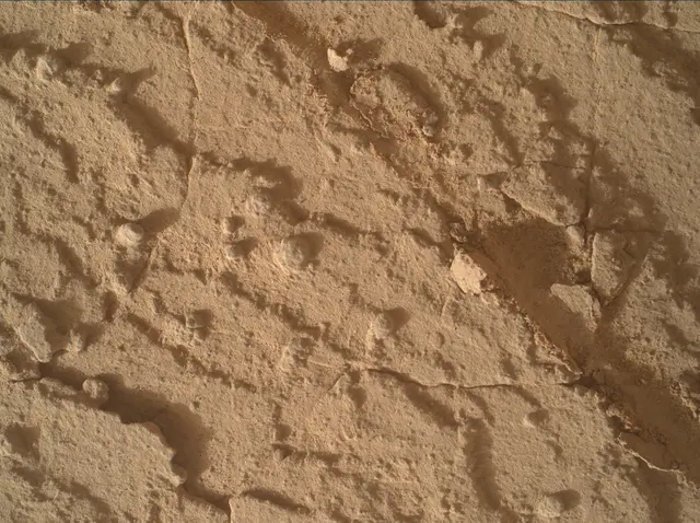 Sol 4338: Mars Hand Lens Imager (MAHLI)