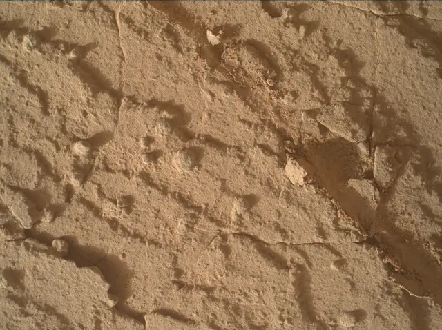Sol 4338: Mars Hand Lens Imager (MAHLI)