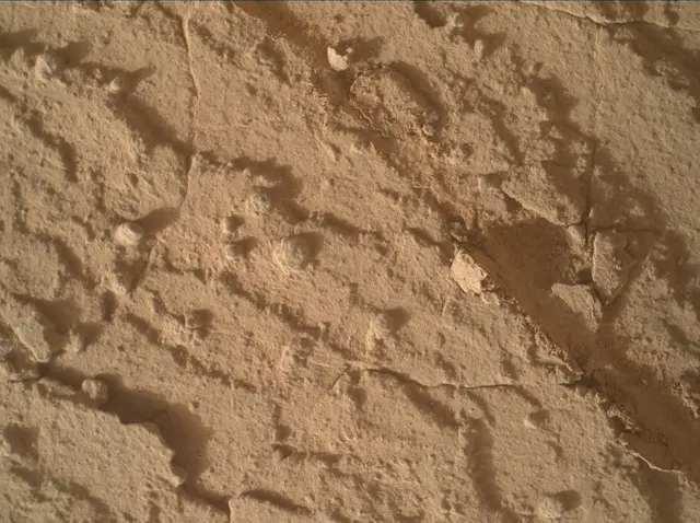 Sol 4338: Mars Hand Lens Imager (MAHLI)