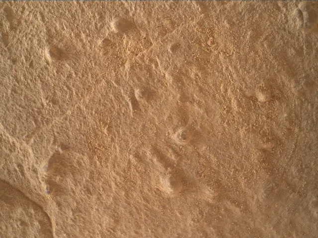 Sol 4338: Mars Hand Lens Imager (MAHLI)