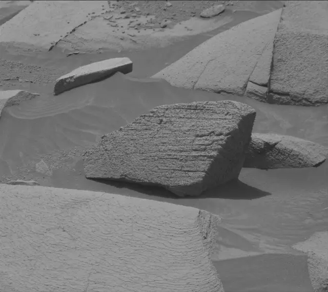 Sol 4341: Mast Camera (Mastcam)