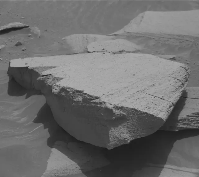 Sol 4343: Mast Camera (Mastcam)