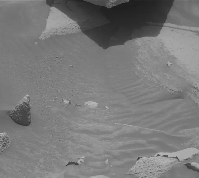Sol 4343: Mast Camera (Mastcam)