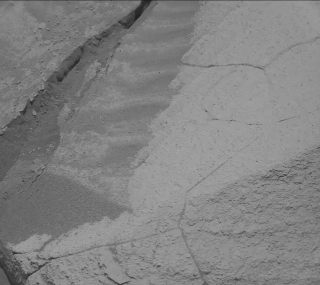 Sol 4343: Mast Camera (Mastcam)