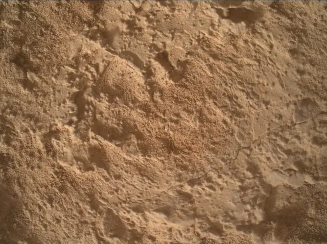 Sol 4345: Mars Hand Lens Imager (MAHLI)