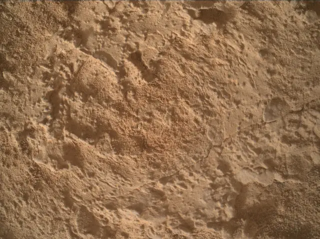 Sol 4345: Mars Hand Lens Imager (MAHLI)