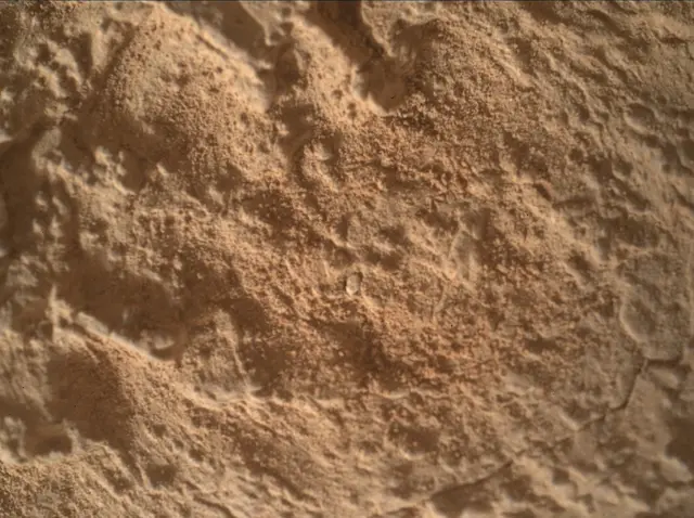 Sol 4345: Mars Hand Lens Imager (MAHLI)
