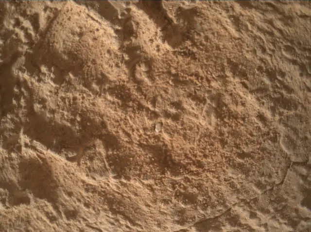 Sol 4345: Mars Hand Lens Imager (MAHLI)