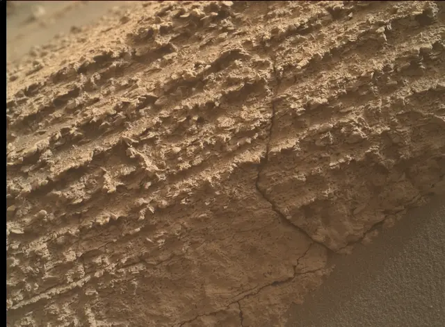 Sol 4345: Mars Hand Lens Imager (MAHLI)
