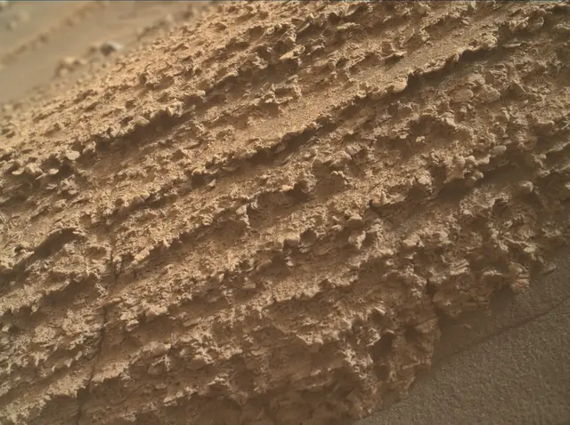 Sol 4345: Mars Hand Lens Imager (MAHLI)