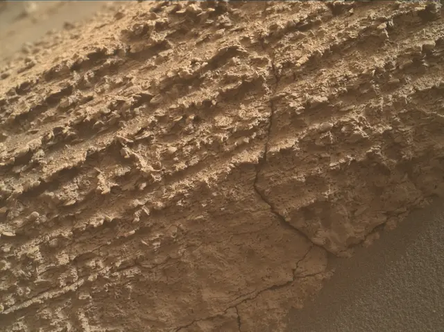 Sol 4345: Mars Hand Lens Imager (MAHLI)