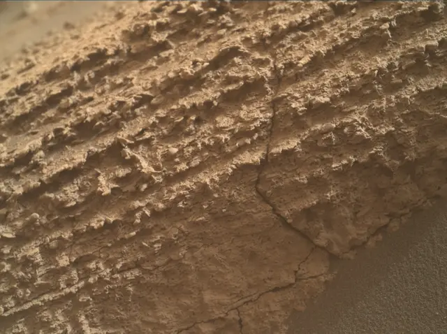 Sol 4345: Mars Hand Lens Imager (MAHLI)
