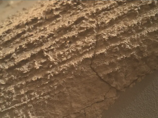 Sol 4345: Mars Hand Lens Imager (MAHLI)