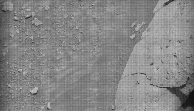 Sol 4350: Mast Camera (Mastcam)