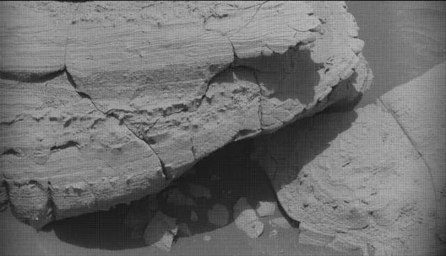 Sol 4350: Mast Camera (Mastcam)