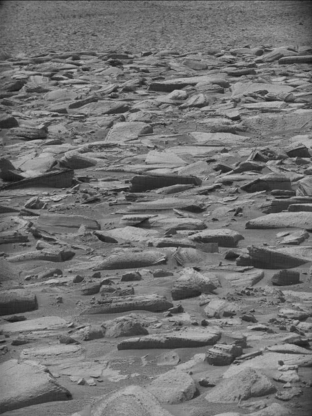 Sol 4350: Mast Camera (Mastcam)