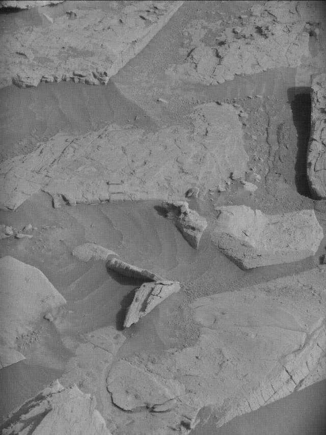 Sol 4350: Mast Camera (Mastcam)