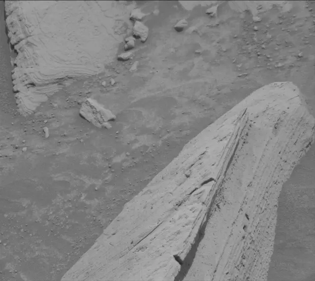 Sol 4350: Mast Camera (Mastcam)